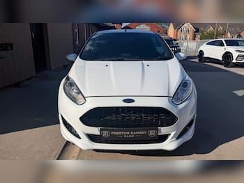 Used Ford Fiesta 2017 for sale - 79847225: Photo