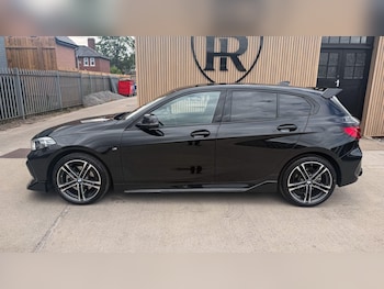 Used BMW 1 Series 2024 for sale - 79388039: Photo