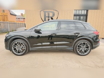 Used Audi Q4 e-tron 2024 for sale - 78528149: Photo