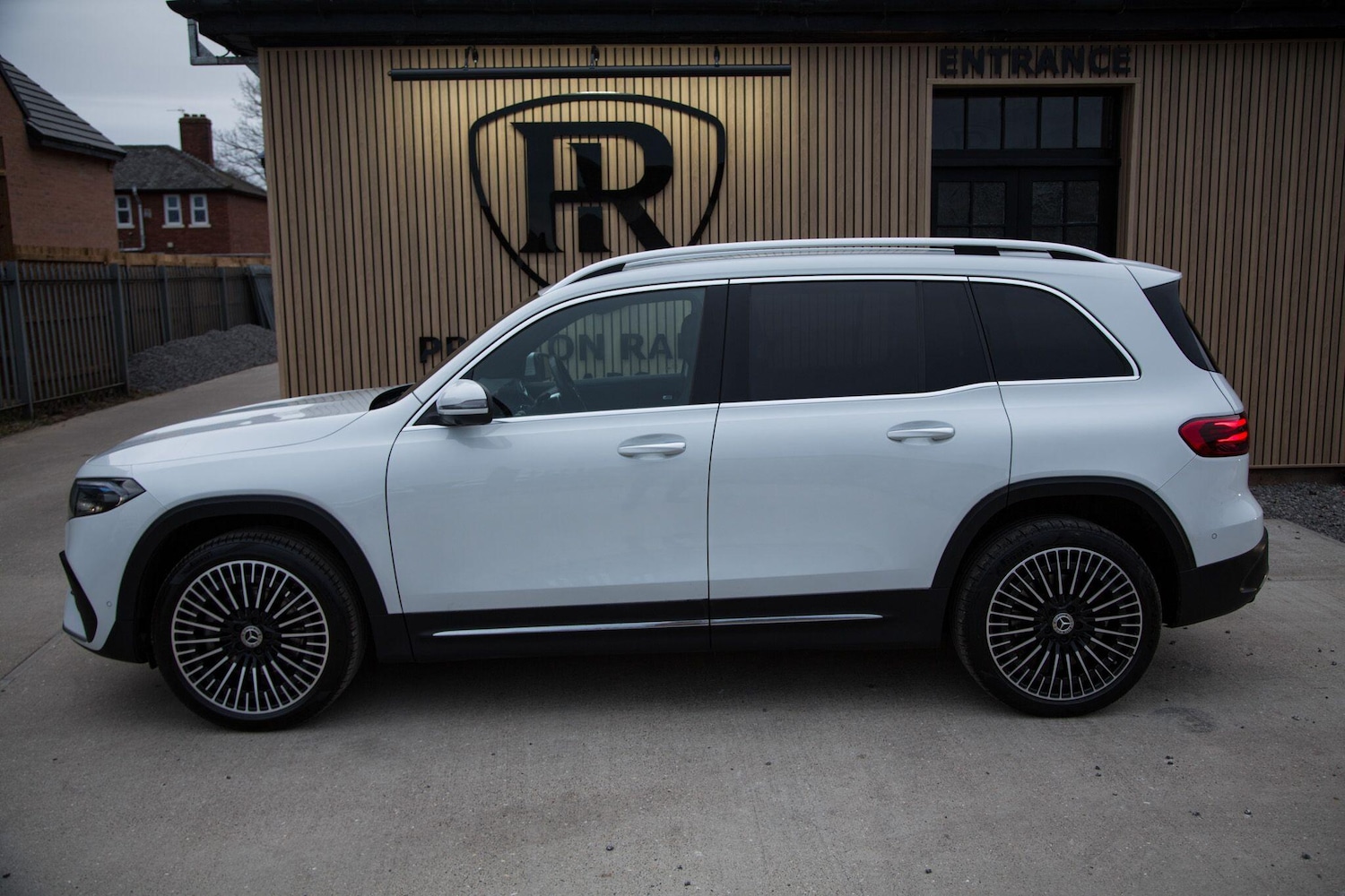 Used Mercedes-Benz EQB 2024 for sale - 78092735: Photo 4