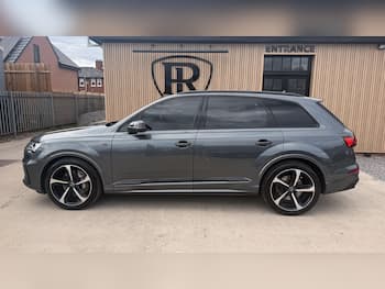 Used Audi Q7 2023 for sale - 79698882: Photo