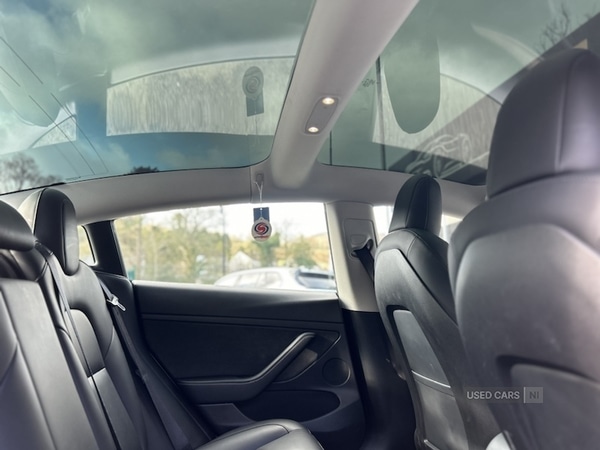 Used Tesla Model 3 2021 for sale - 76433704: Photo 9