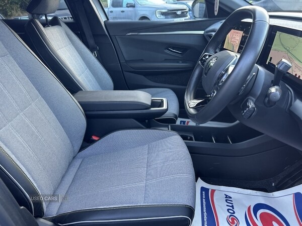 Used Renault Megane E Tech 2023 for sale - 76787293: Photo 11