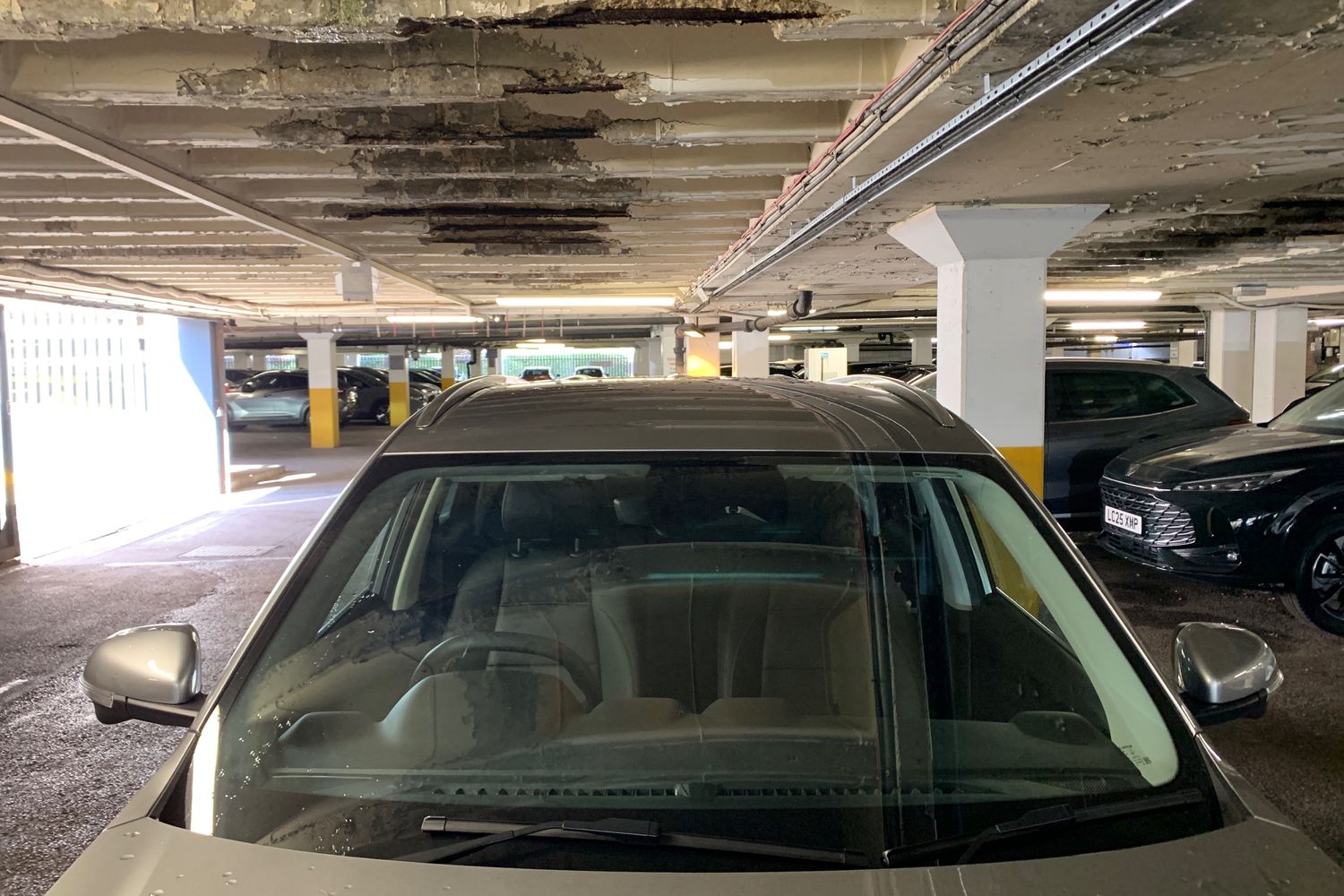 Vehicle 27