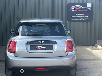 Used MINI Hatch 2018 for sale - 78555100: Photo