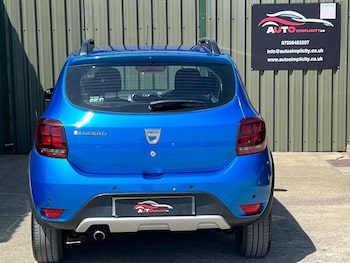 Used Dacia Sandero Stepway 2019 for sale - 78678071: Photo