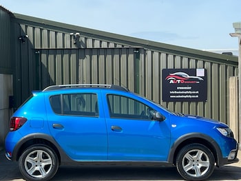 Used Dacia Sandero Stepway 2019 for sale - 78678071: Photo