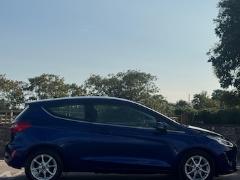 Used Ford Fiesta 2018 for sale - 79389866: Photo