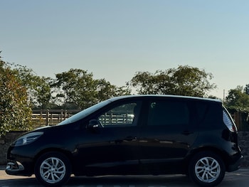 Used Renault Scenic 2014 for sale - 79160121: Photo