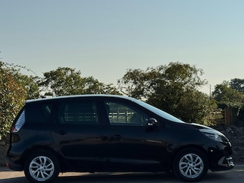 Used Renault Scenic 2014 for sale - 79160121: Photo
