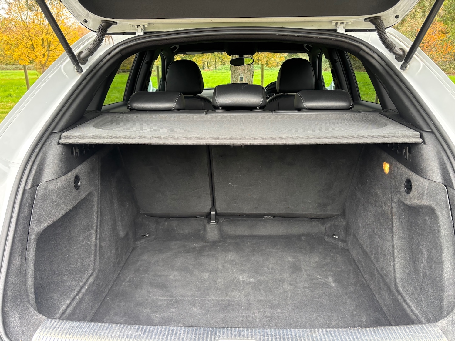 Used Audi Q3 2013 for sale - 76380395: Photo 13