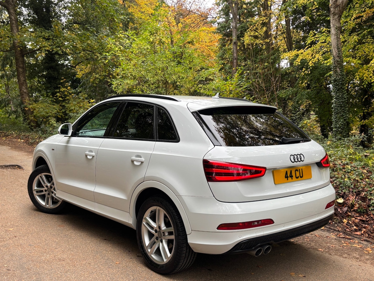 Used Audi Q3 2013 for sale - 76380395: Photo 2