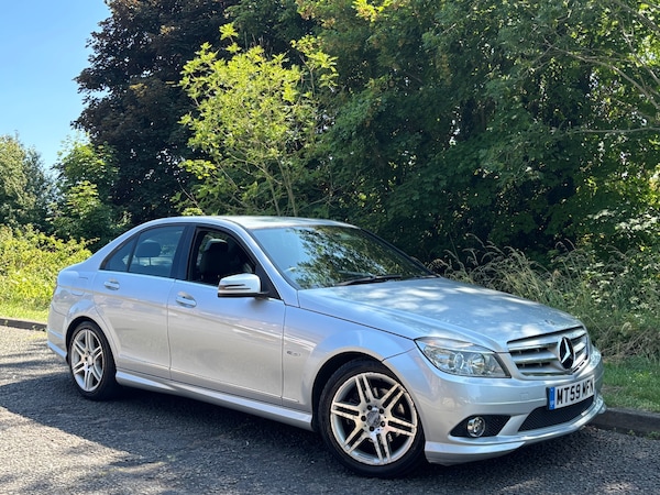 Used Mercedes-Benz C-Class 2009 for sale - 76225499: Photo 1