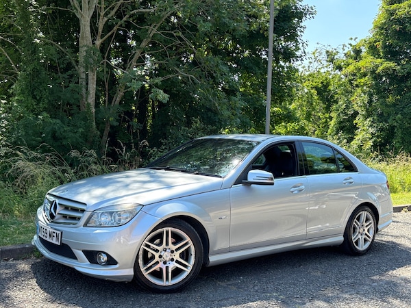 Used Mercedes-Benz C-Class 2009 for sale - 76225499: Photo 2