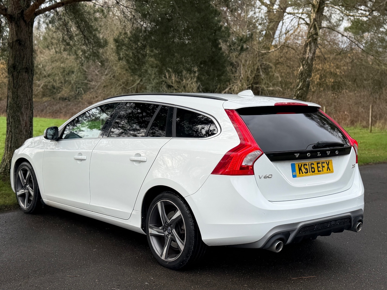 Used Volvo V60 2016 for sale - 77599537: Photo 15