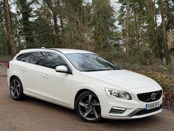 Used Volvo V60 2016 for sale - 77599537: Photo