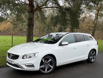 Used Volvo V60 2016 for sale - 77599537: Photo