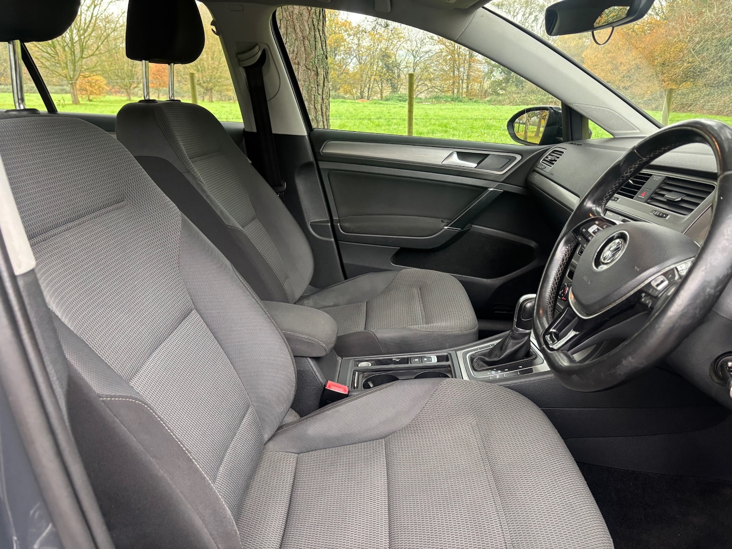 Used Volkswagen Golf 2016 for sale - 76515758: Photo 7