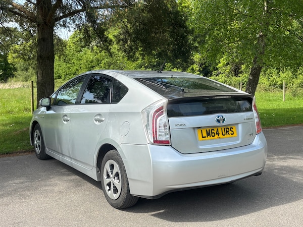 Used Toyota Prius 2014 for sale - 76246369: Photo 14