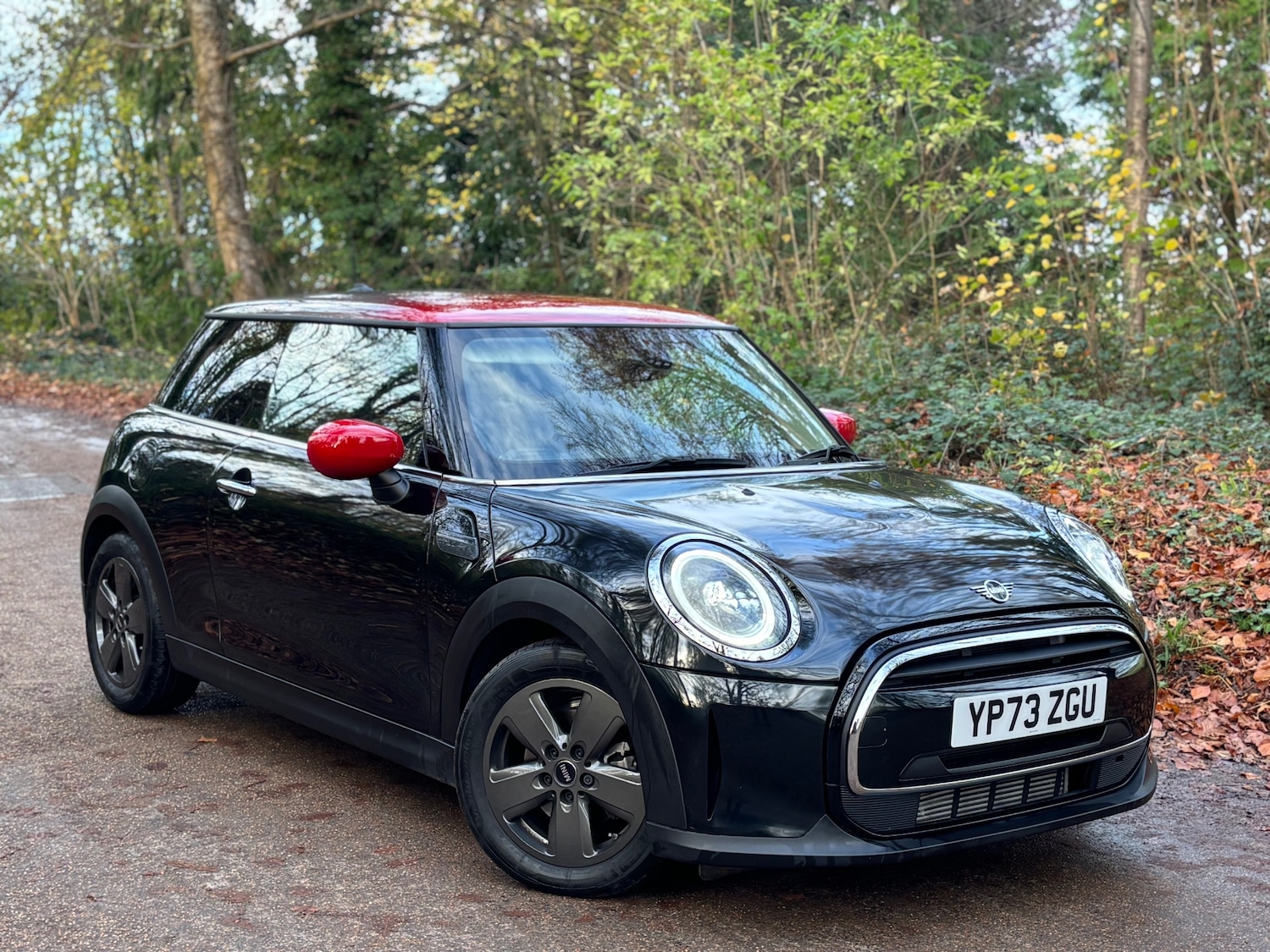 Used MINI Hatch 2024 for sale - 76671034: Photo 1