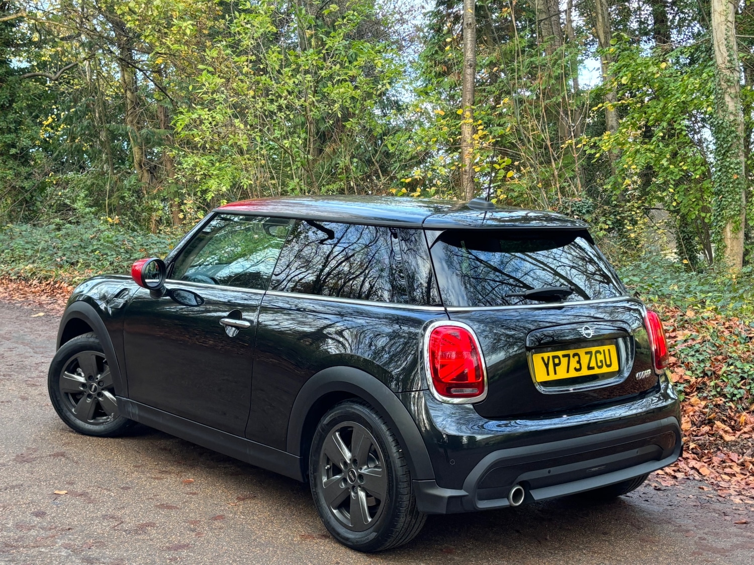 Used MINI Hatch 2024 for sale - 76671034: Photo 2