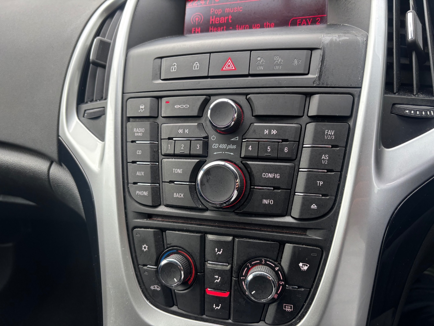 Used Vauxhall Astra 2015 for sale - 76232845: Photo 17