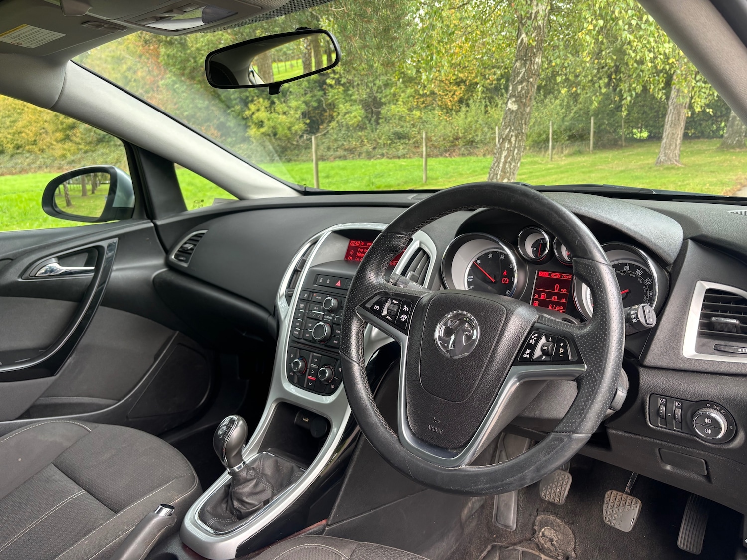 Used Vauxhall Astra 2015 for sale - 76232845: Photo 6