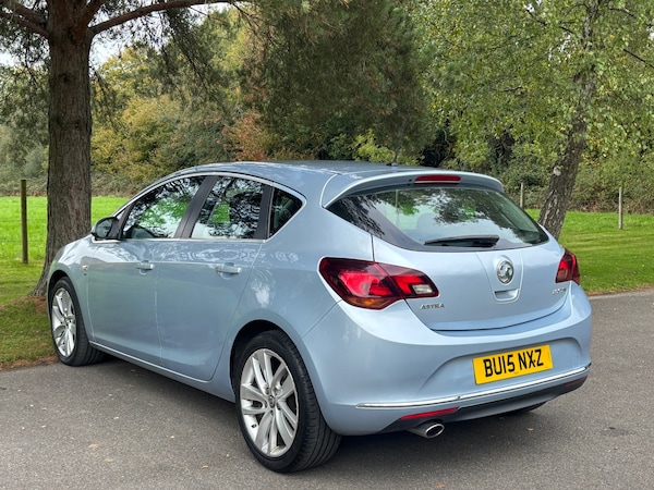Used Vauxhall Astra 2015 for sale - 76232845: Photo 9