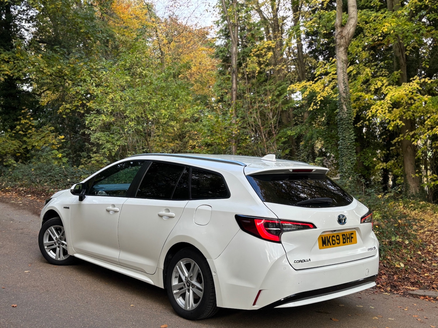 Used Toyota Corolla 2019 for sale - 77616043: Photo 2