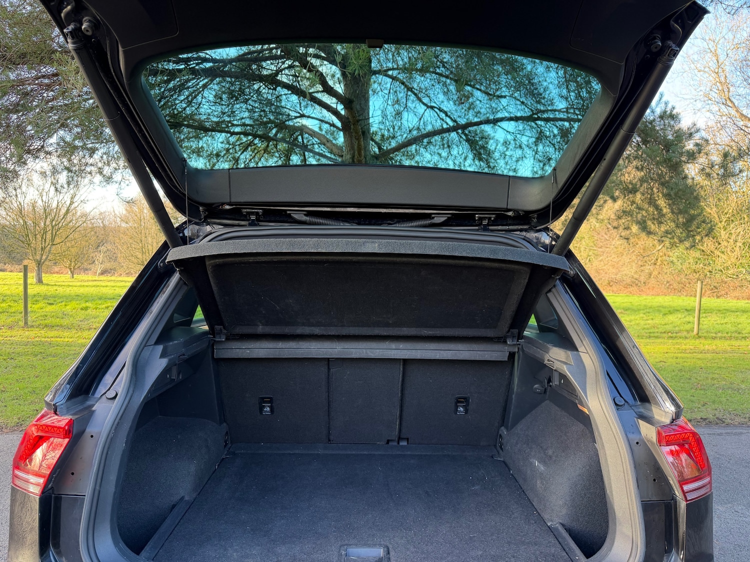 Used Volkswagen Tiguan 2016 for sale - 77162477: Photo 12