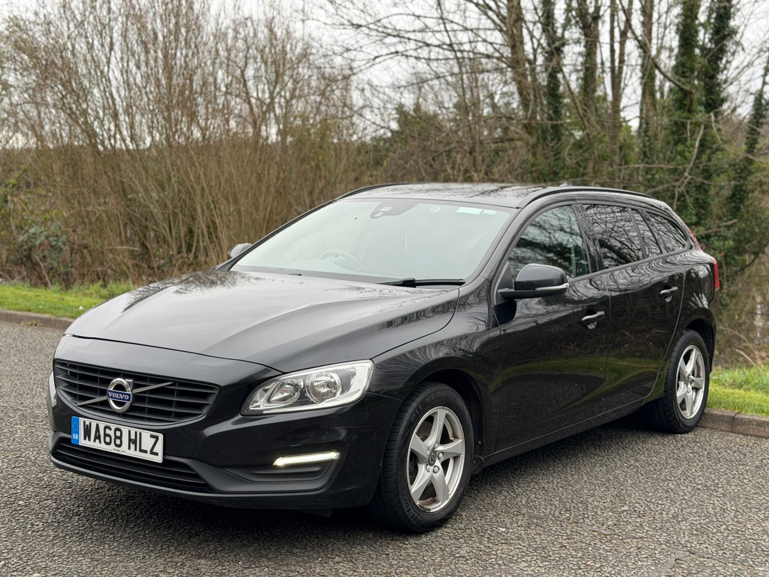 Used Volvo V60 2018 for sale - 78085669: Photo 10