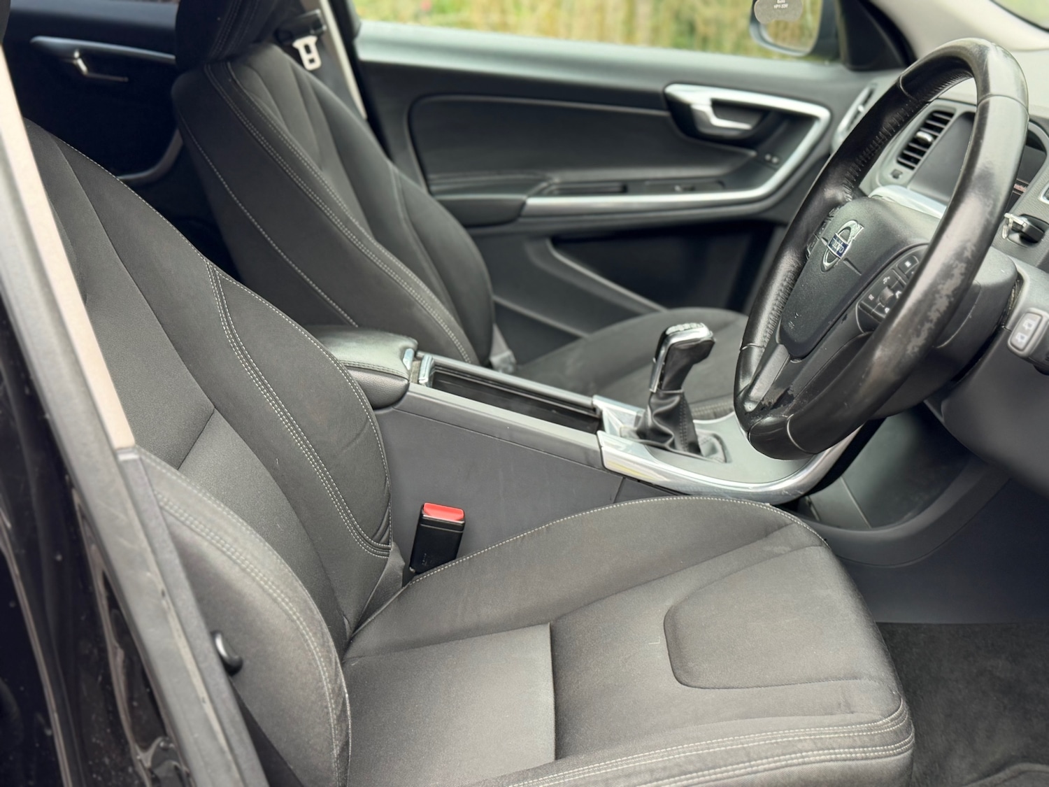 Used Volvo V60 2018 for sale - 78085669: Photo 14