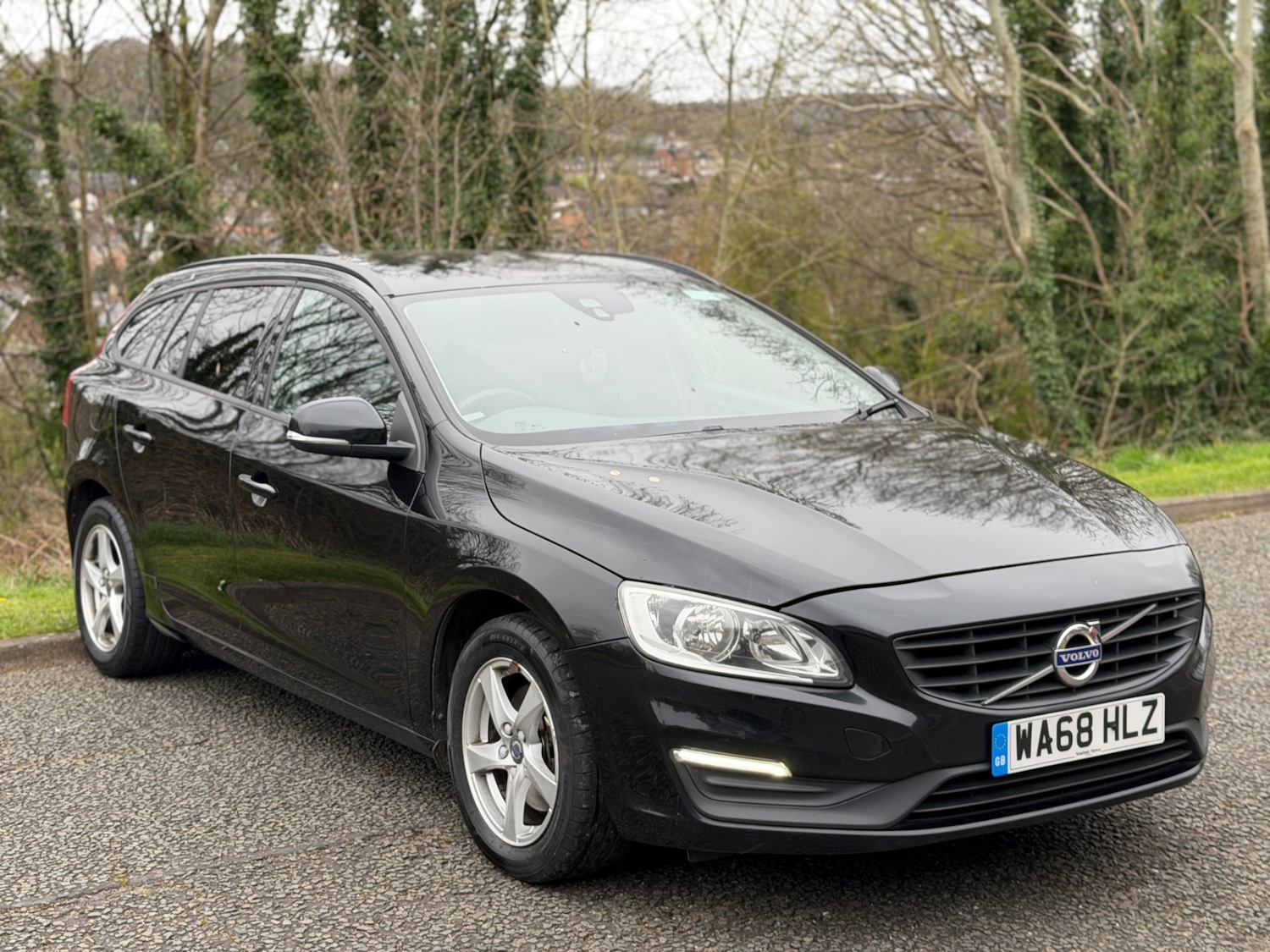 Used Volvo V60 2018 for sale - 78085669: Photo 9