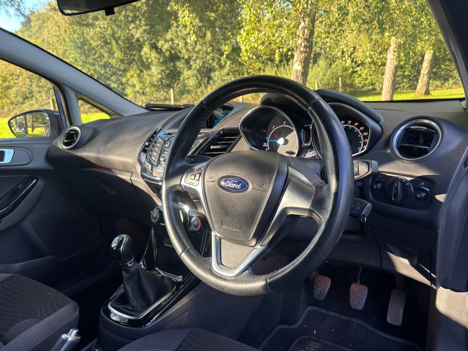Used Ford Fiesta 2015 for sale - 76024275: Photo 10