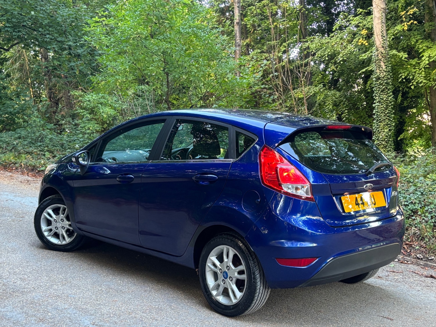 Used Ford Fiesta 2015 for sale - 76024275: Photo 2
