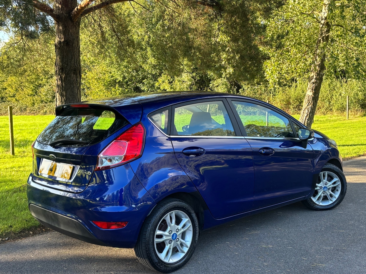 Used Ford Fiesta 2015 for sale - 76024275: Photo 3