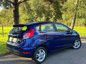 Used Ford Fiesta 2015 for sale - 76024275: Photo 3