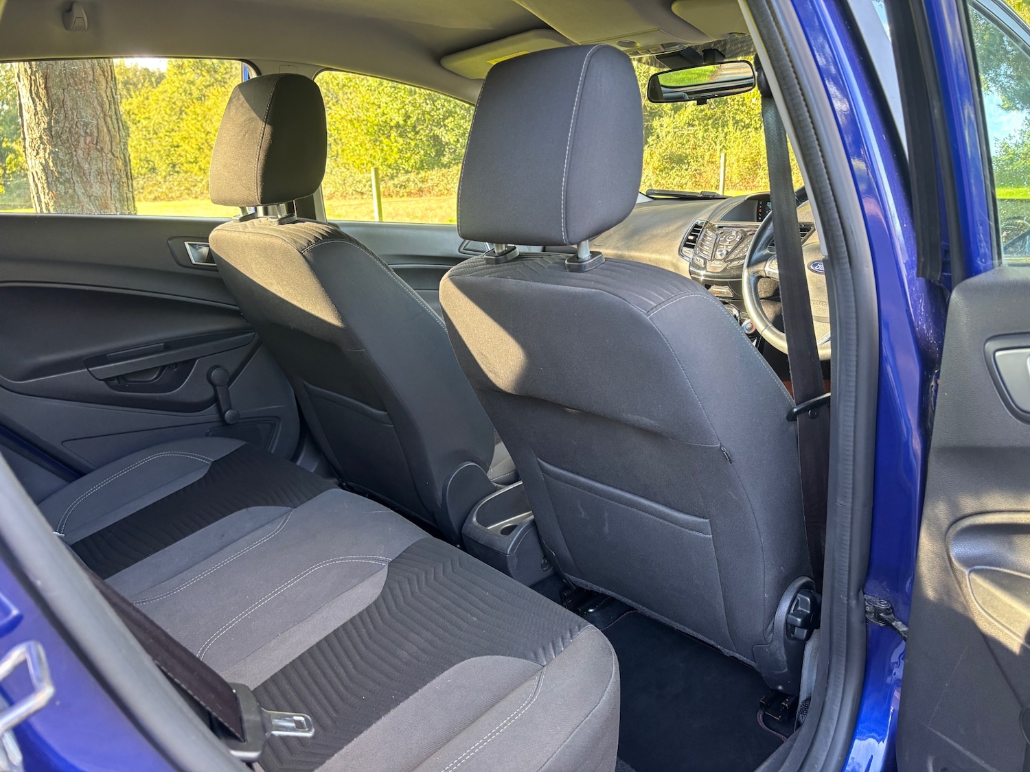 Used Ford Fiesta 2015 for sale - 76024275: Photo 9