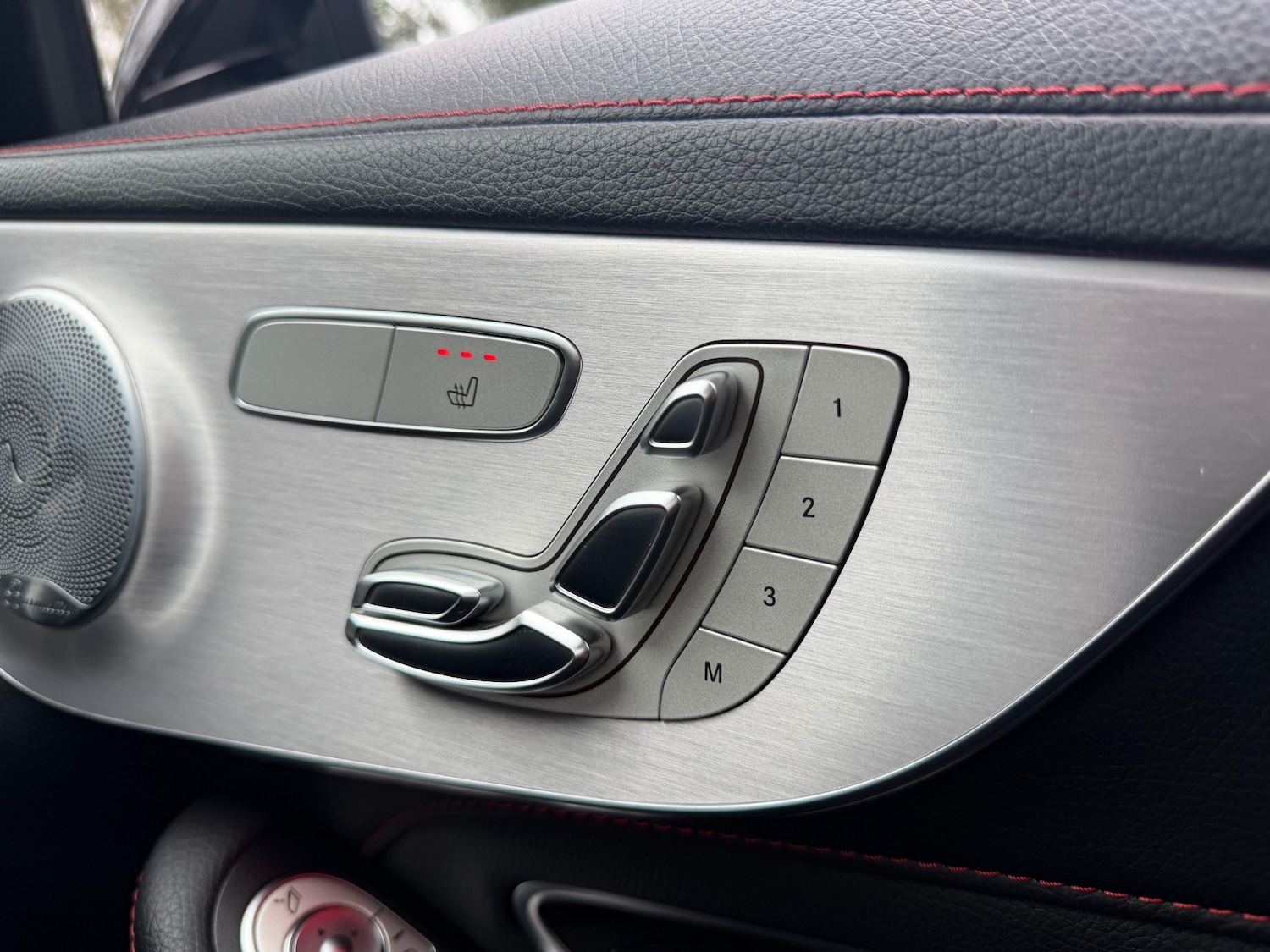 Used Mercedes-Benz C Class 2018 for sale - 77637085: Photo 16