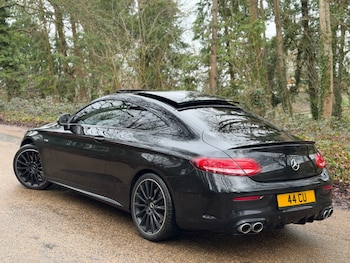 Used Mercedes-Benz C Class 2018 for sale - 77637085: Photo