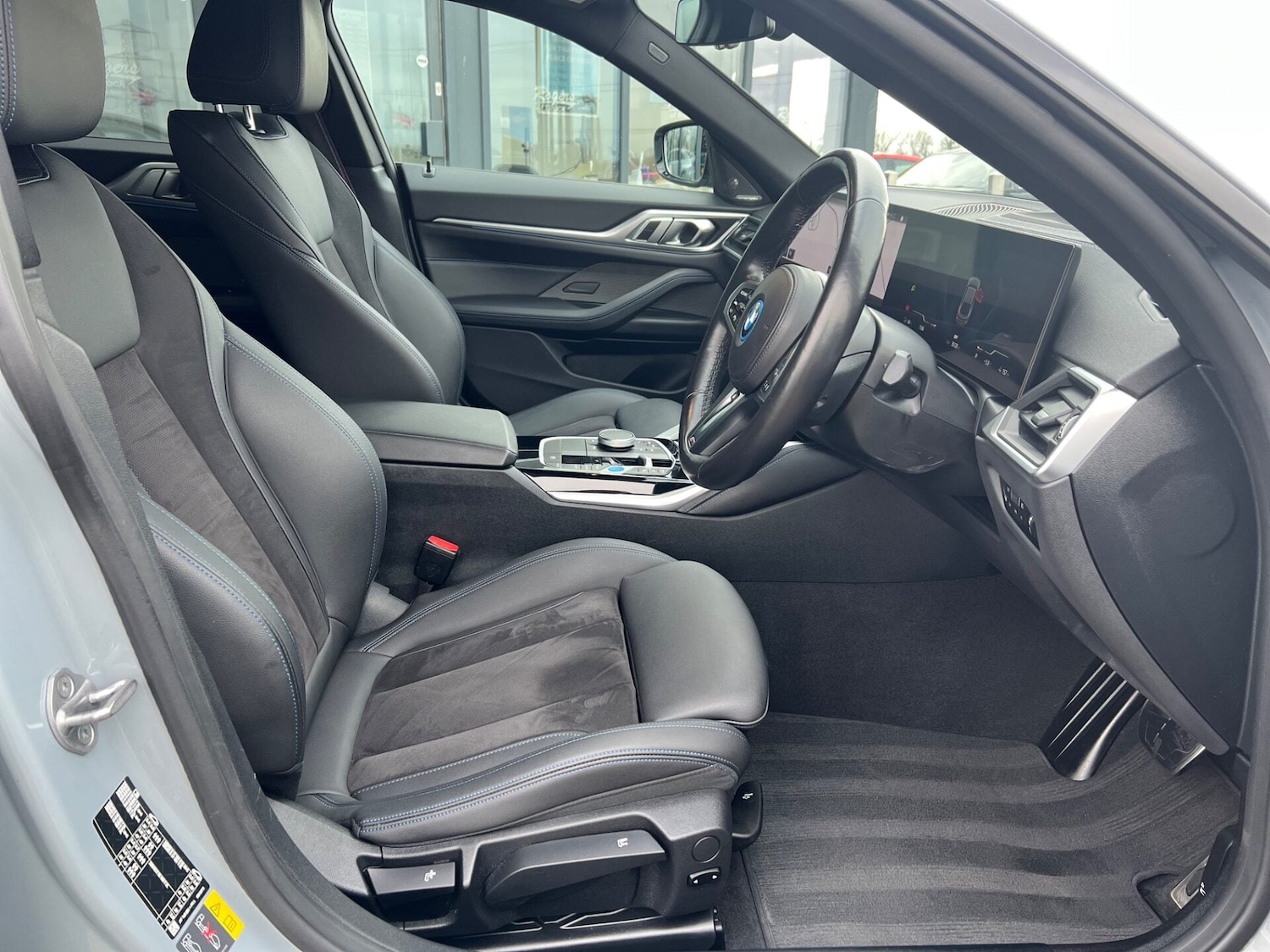 Used BMW i4 2023 for sale - 77432754: Photo 24