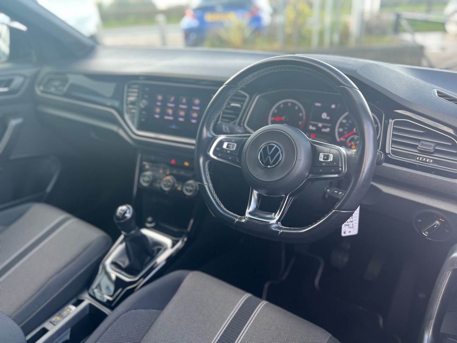 Used Volkswagen T-Roc 2021 for sale - 76659821: Photo 14