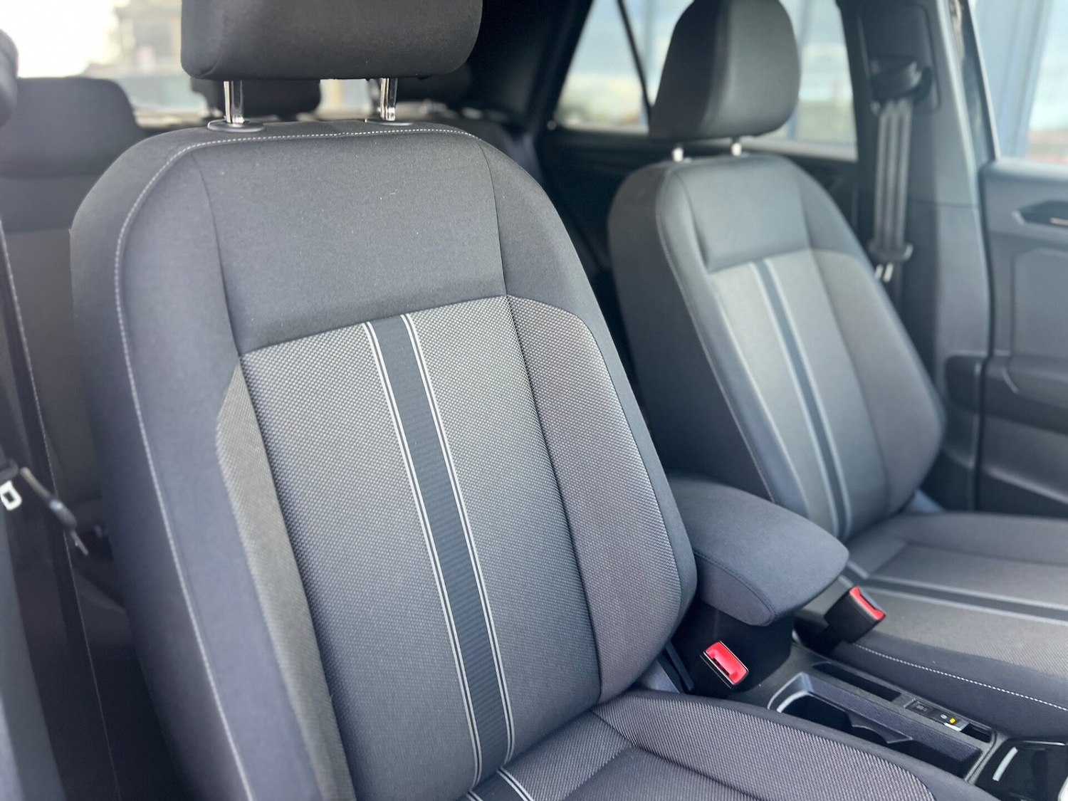 Used Volkswagen T-Roc 2021 for sale - 76659821: Photo 16