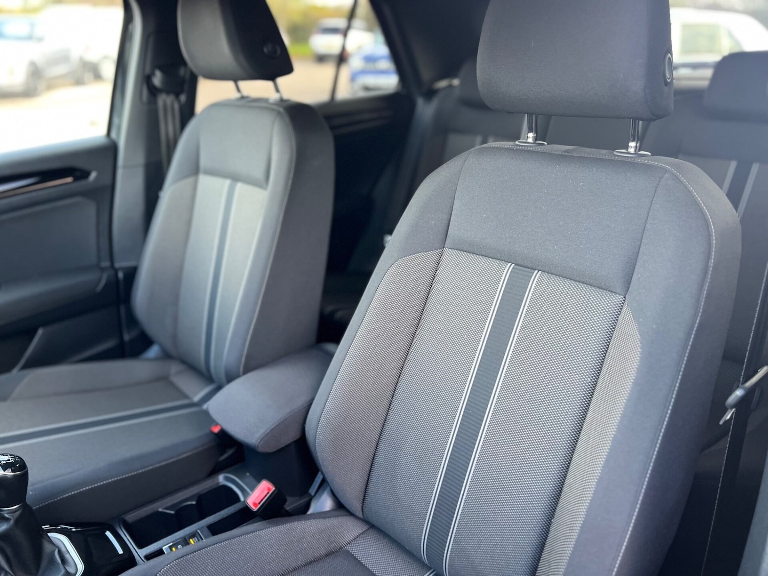 Used Volkswagen T-Roc 2021 for sale - 76659821: Photo 24