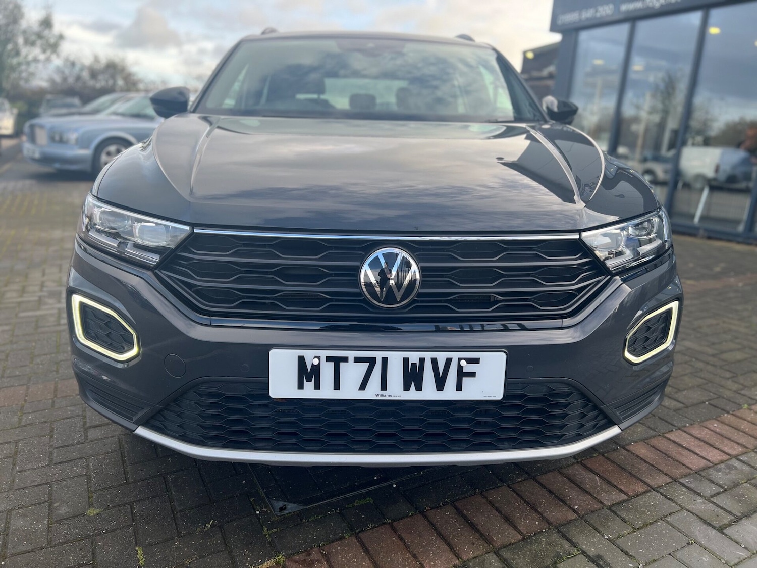 Used Volkswagen T-Roc 2021 for sale - 76659821: Photo 4