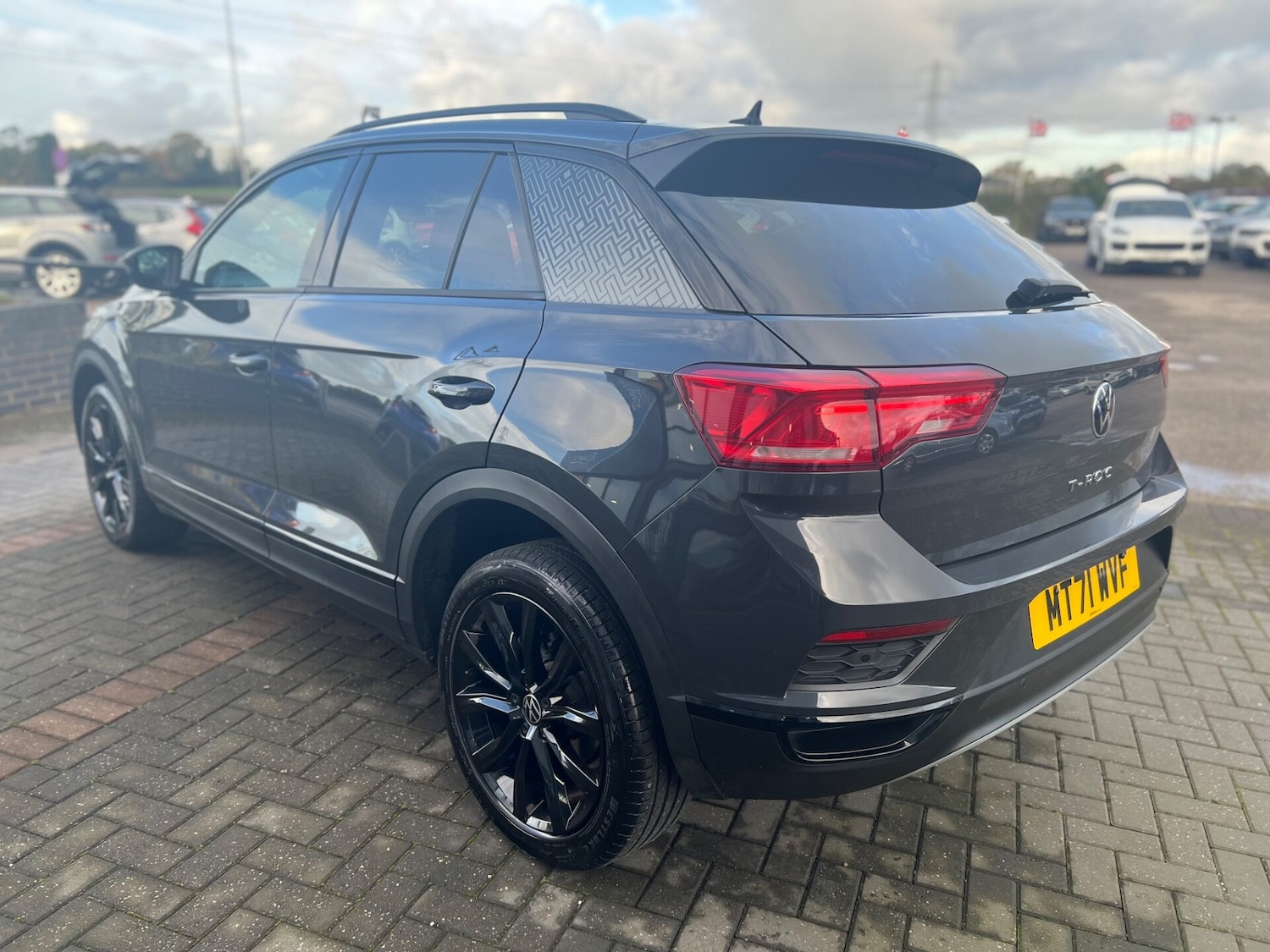 Used Volkswagen T-Roc 2021 for sale - 76659821: Photo 9