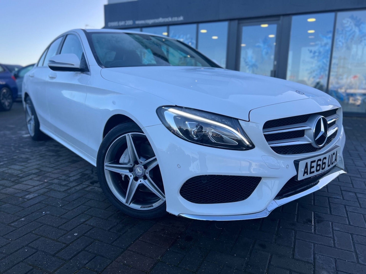 Used Mercedes-Benz C Class 2016 for sale - 76694457: Photo 4