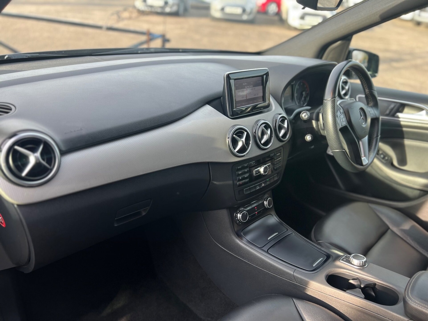 Used Mercedes-Benz B Class 2012 for sale - 77450973: Photo 27