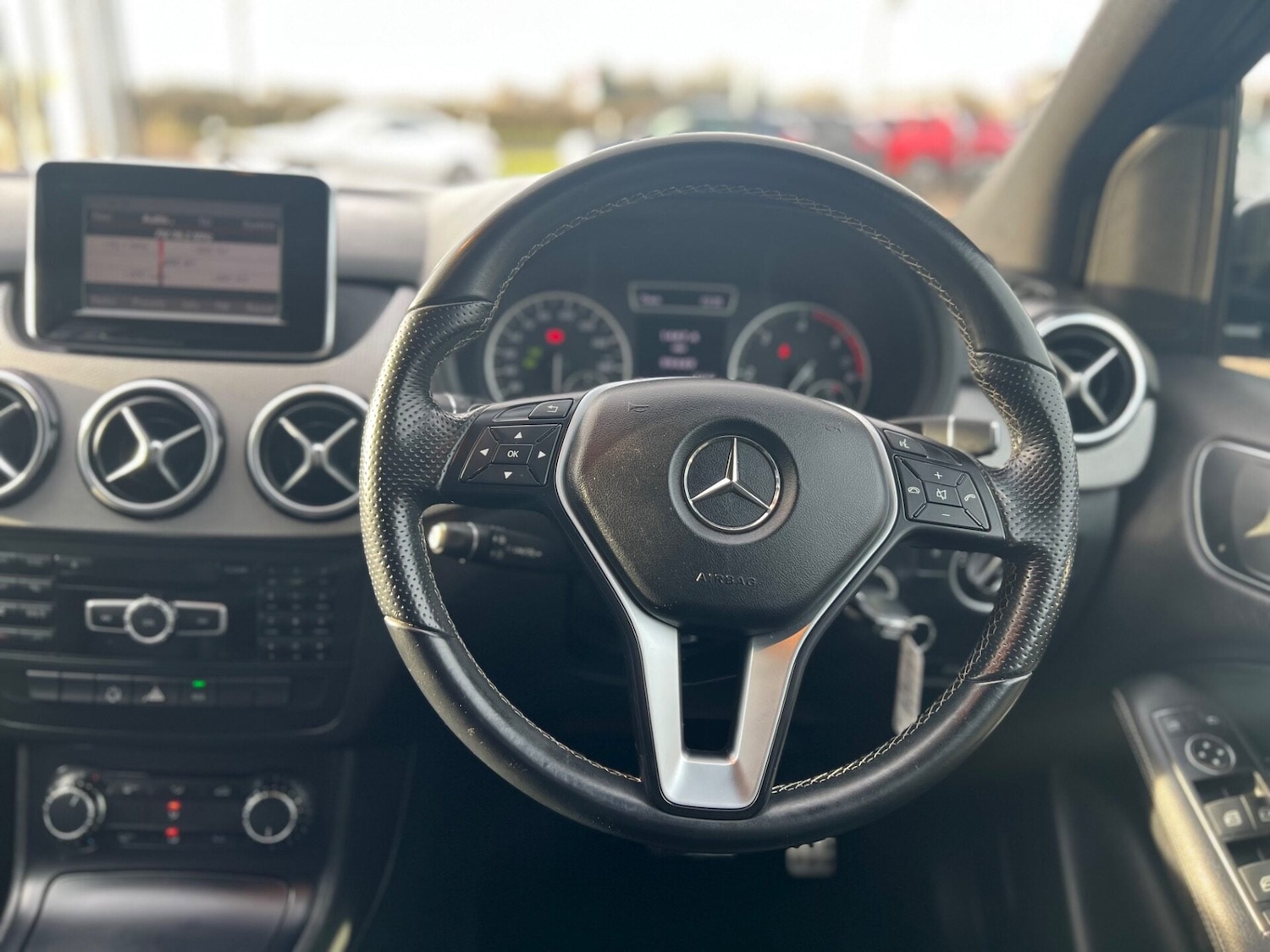 Used Mercedes-Benz B Class 2012 for sale - 77450973: Photo 32