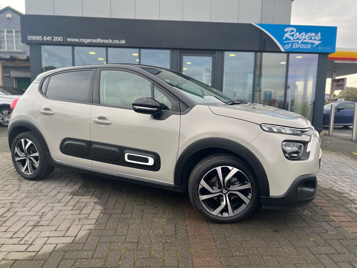 Used Citroen C3 2023 for sale - 76659817: Photo 1